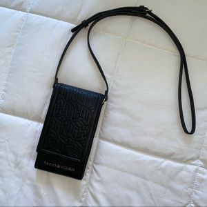 Tommy Hilfiger Phone Crossbody